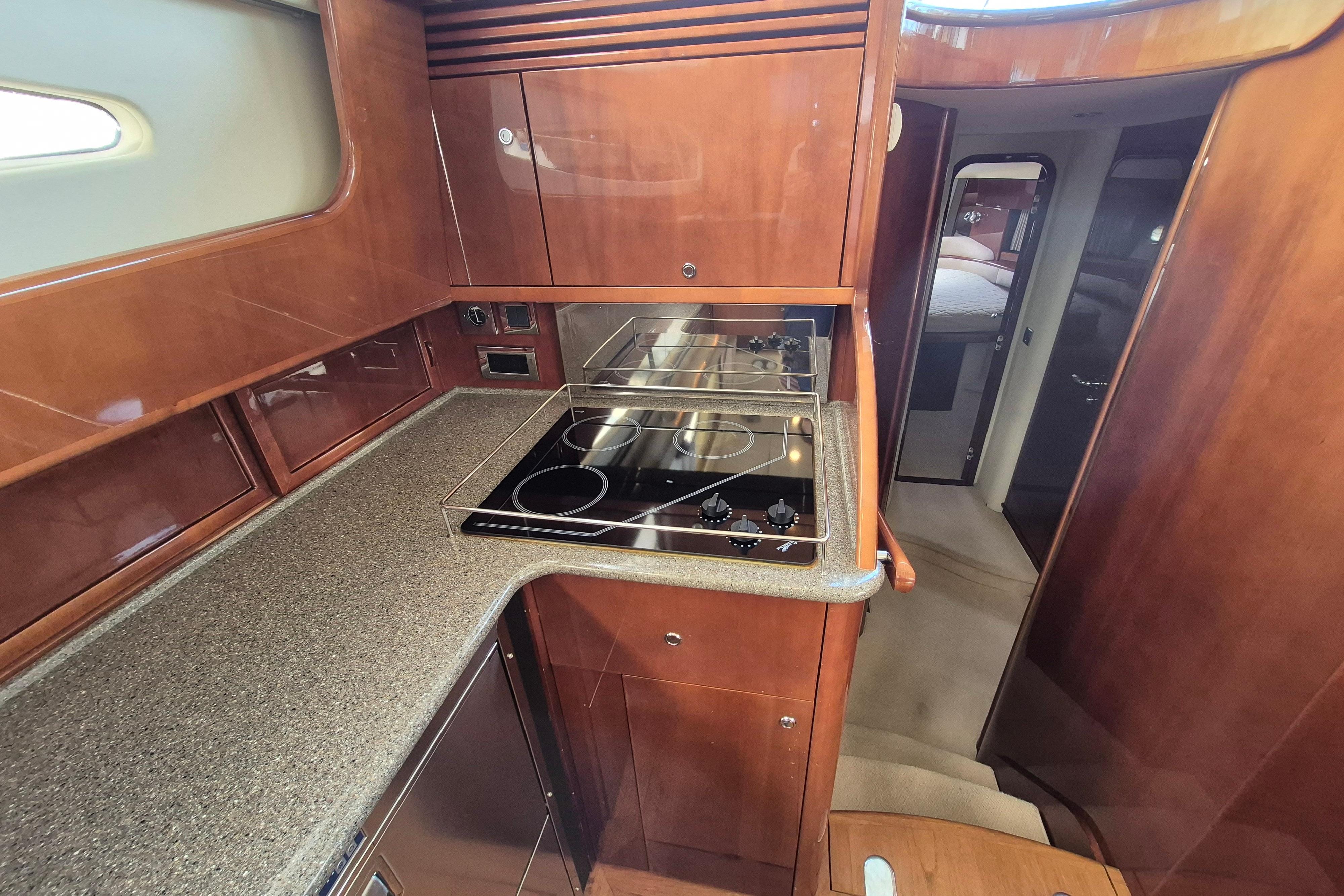 Sunset for twelve on a premium yacht — photo 14
