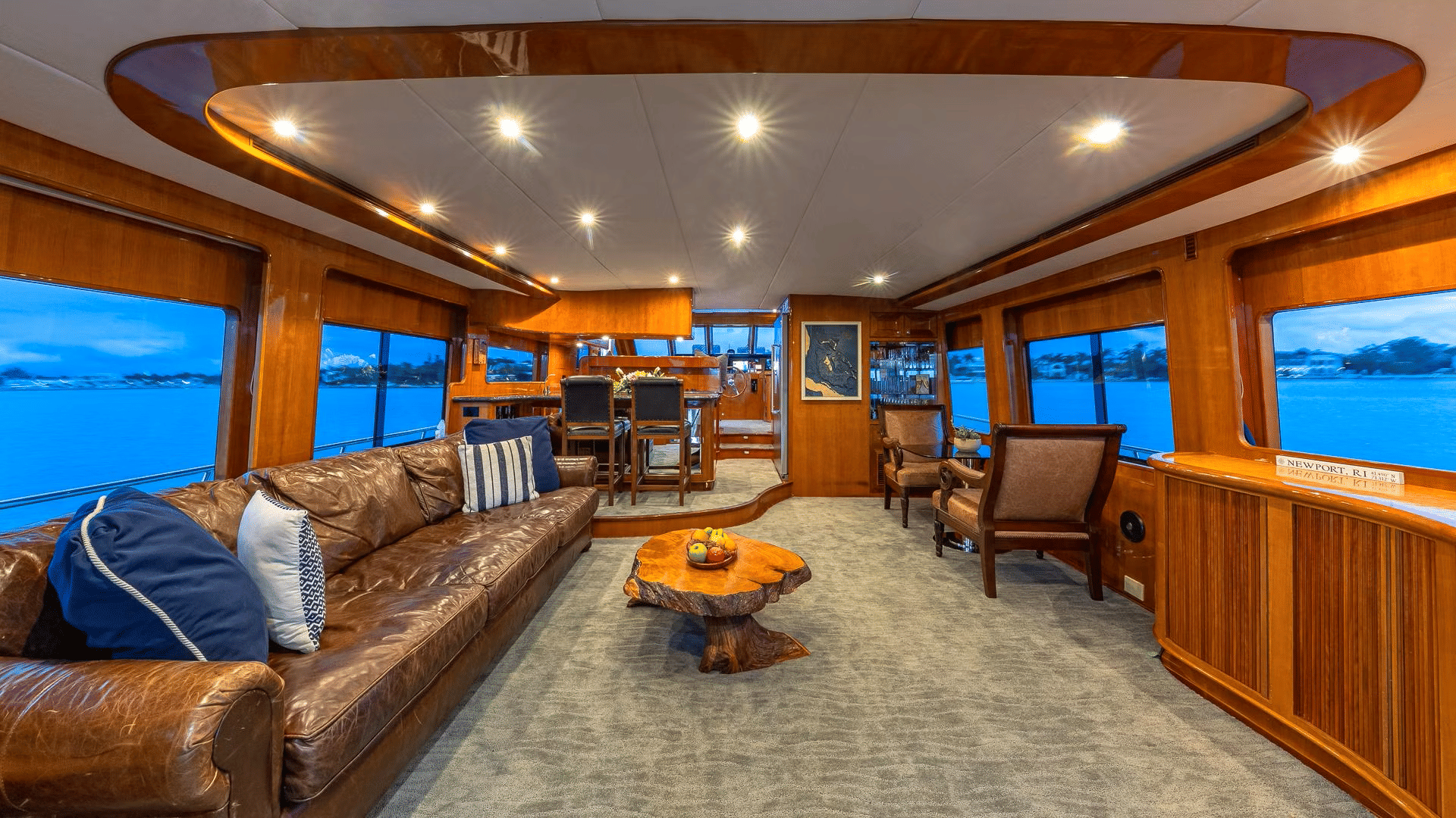 Room for twenty-five on the water — photo 7