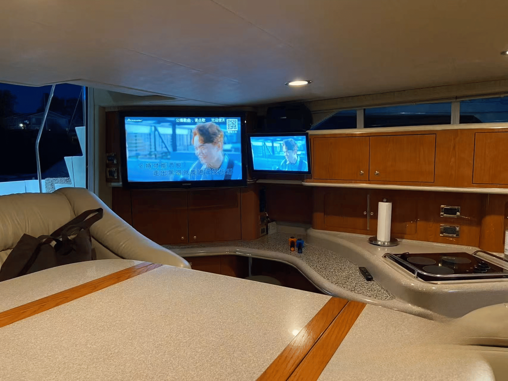 A full day of fishing on a big boat — photo 10