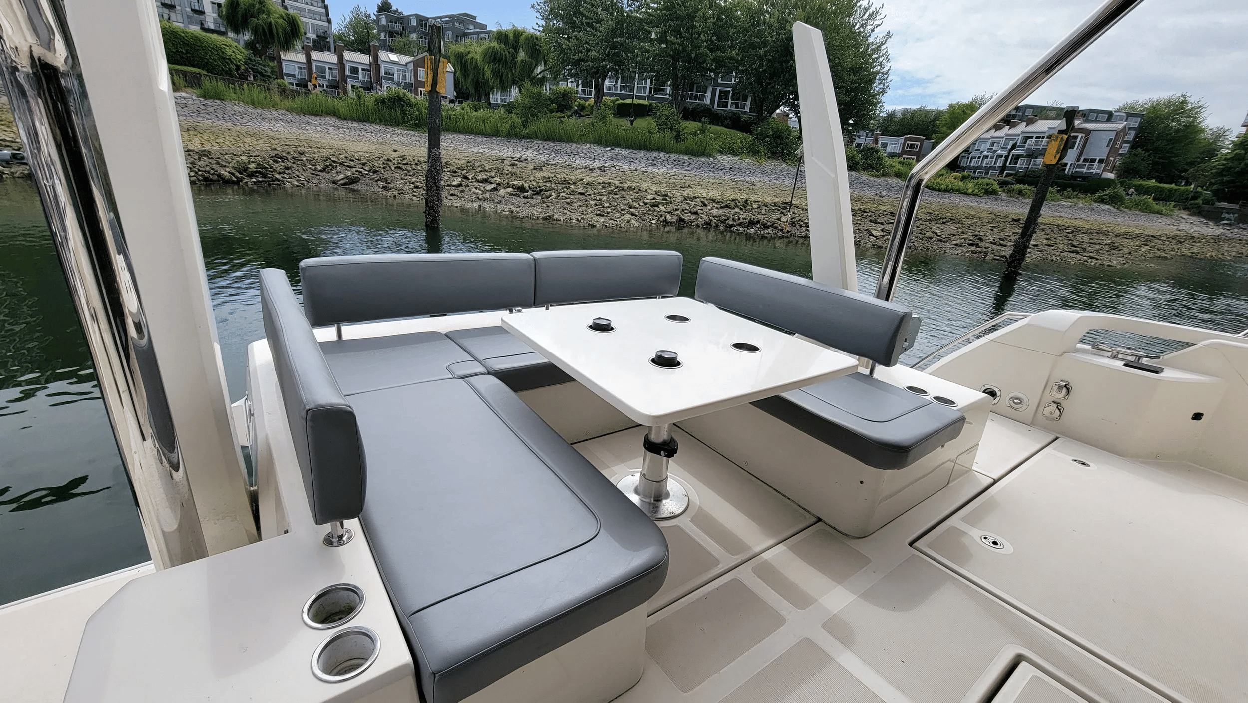 A party-sized catamaran from Granville Island — photo 14