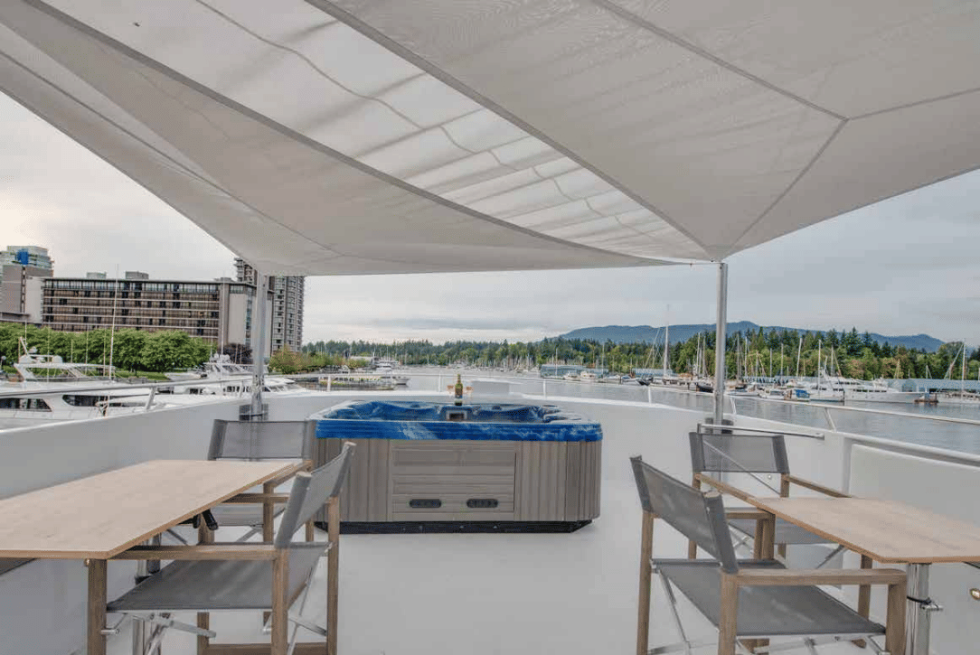 Three days up the coast on a 112-foot yacht — photo 17