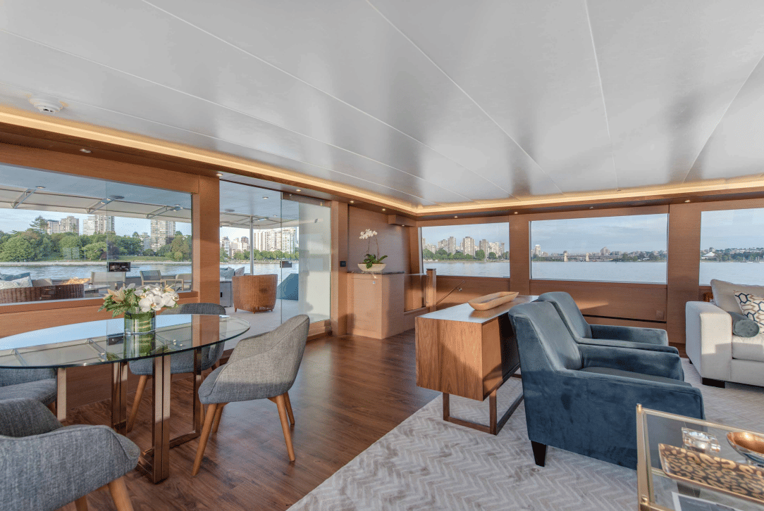 Three days up the coast on a 112-foot yacht — photo 4