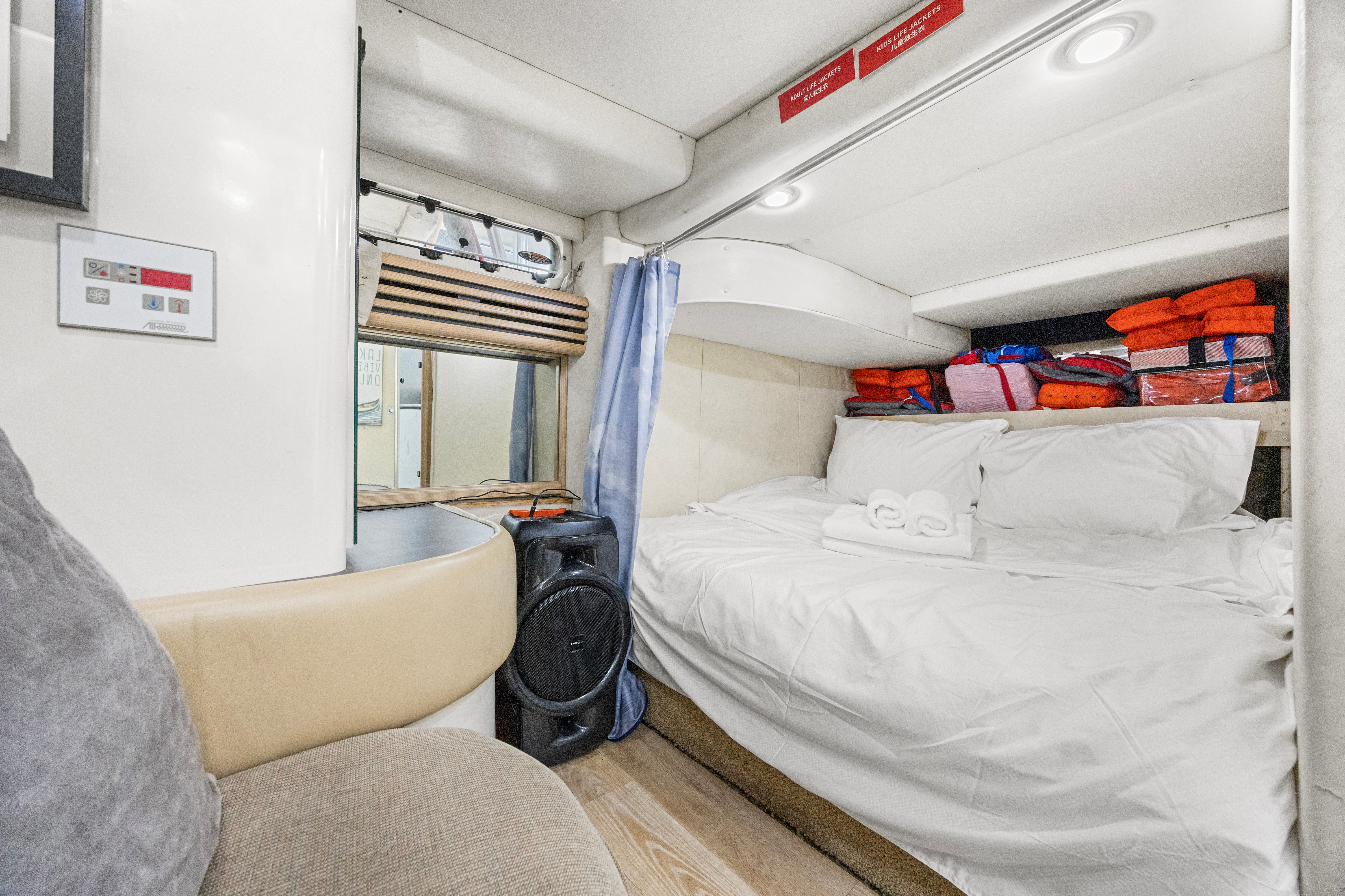 An easy afternoon for twelve — photo 11